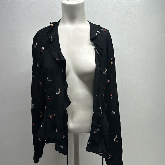 Rails Simone Blouse Wrap Top Long Sleeve Shirt Floral Rayon Black Size Small - Picture 4 of 10